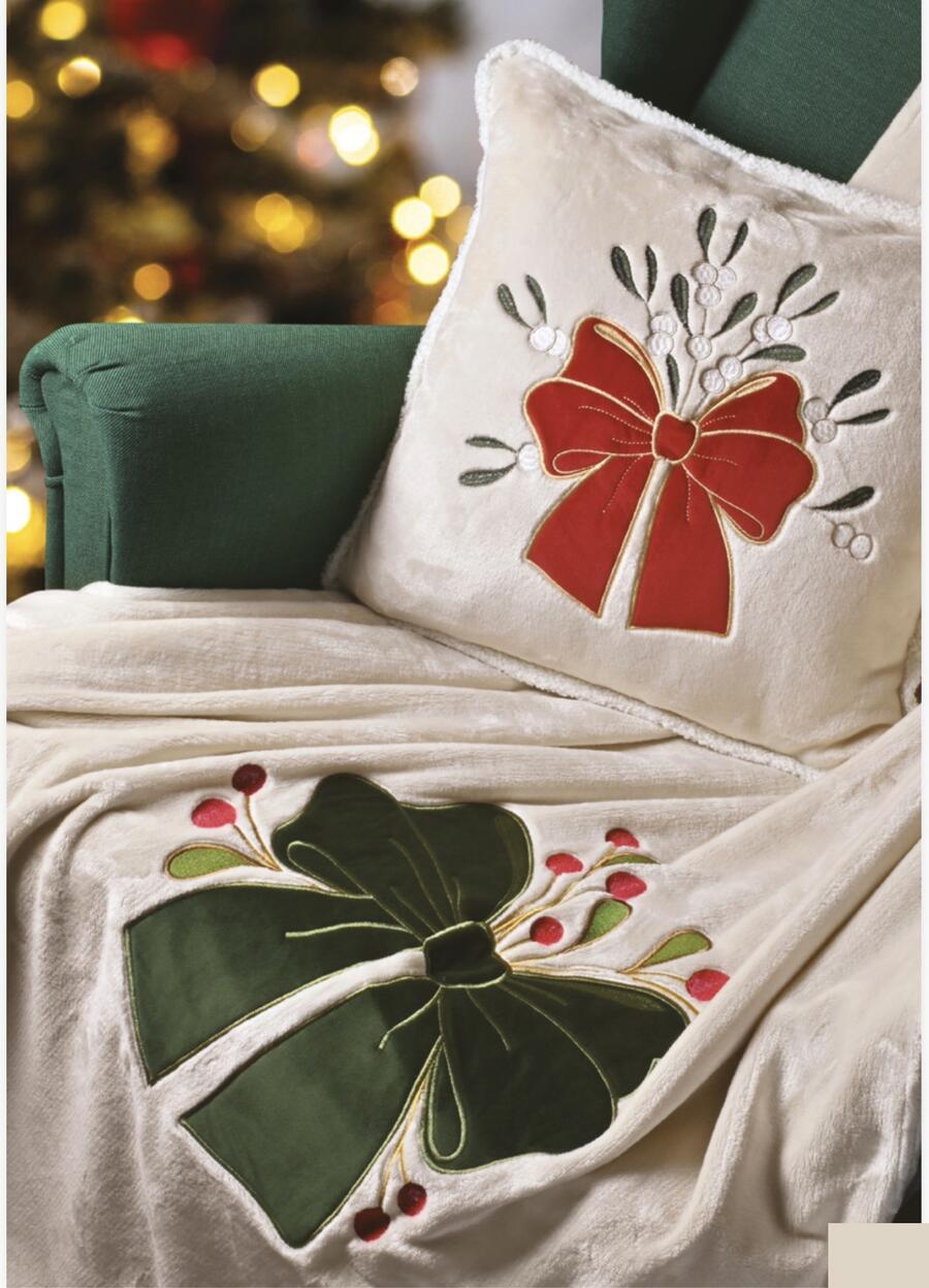 Wald Cuscino “Fiocco” — flannel con ricamo e applicazioni, 45x45 cm