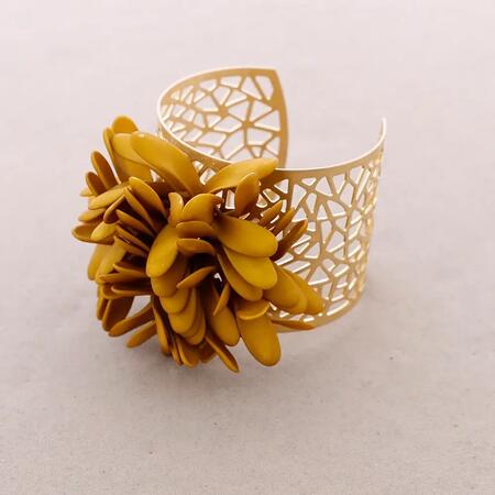Bracciale regolabile in metallo Petalos GIALLO