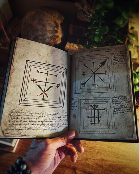 Tractatus de Nigromantia: The Chetham Library Grimoire - Manuscript