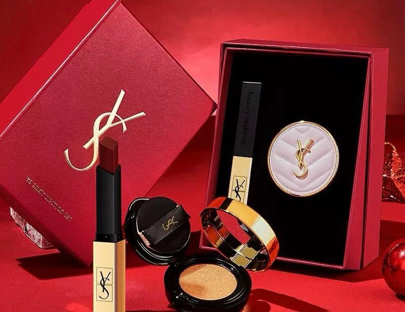 Cofanetto Rossetto+ Fondotinta (Similare YSL) [Conf. da 6 cofanetti]