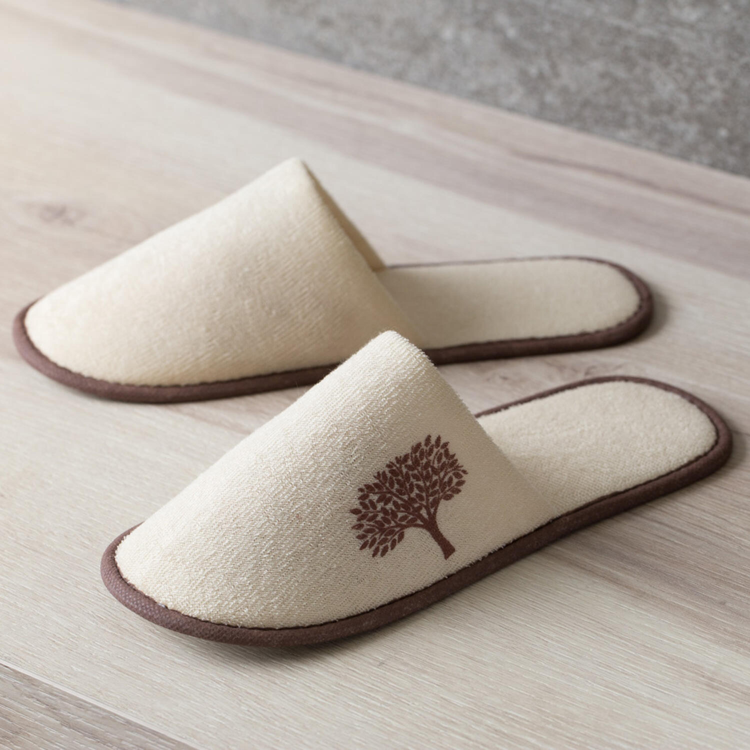 Amenities e Accessori Linea Cortesia NATURA per Hotel e Alberghi LEONE