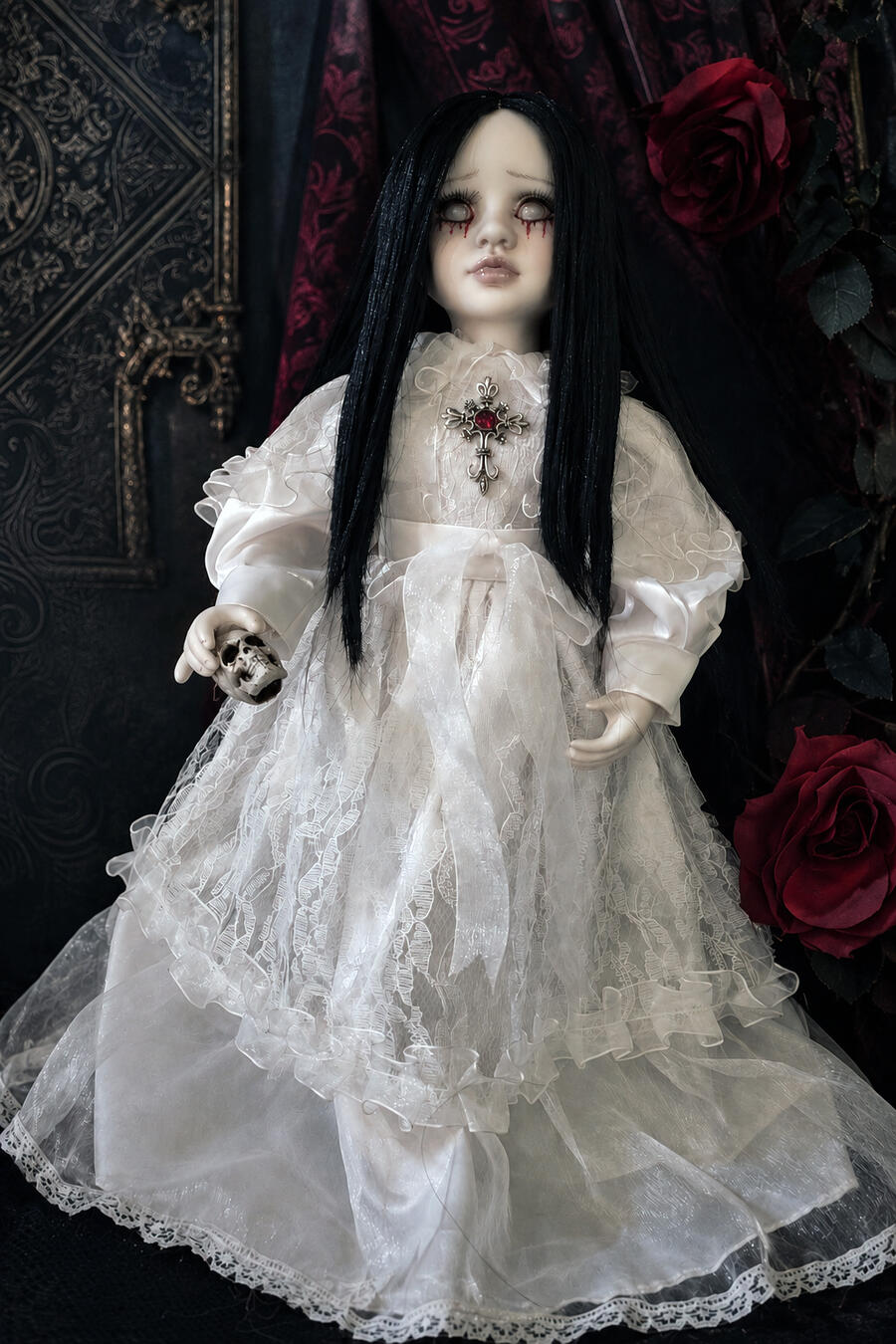 Cruz Bambola Goth Dark Academia