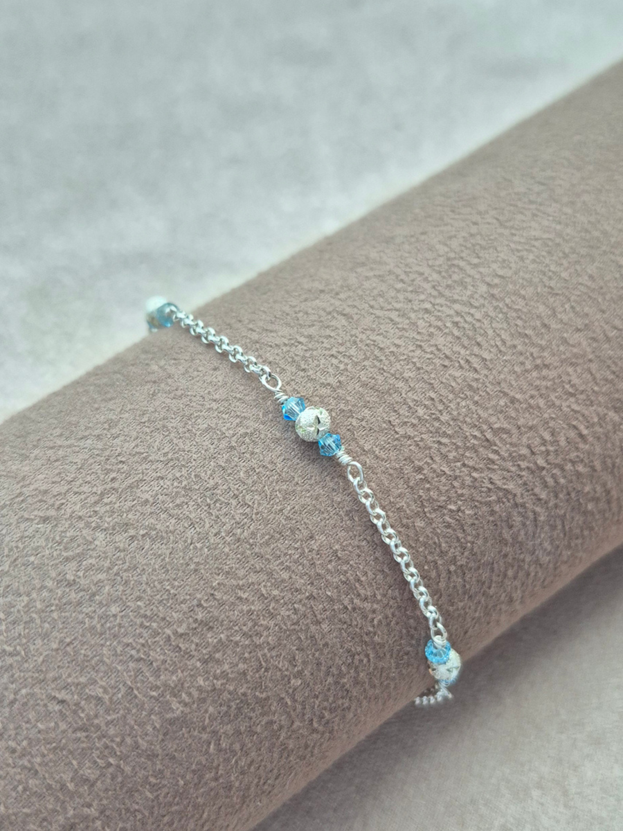 Bracciale Cristalli azurri e Sfere