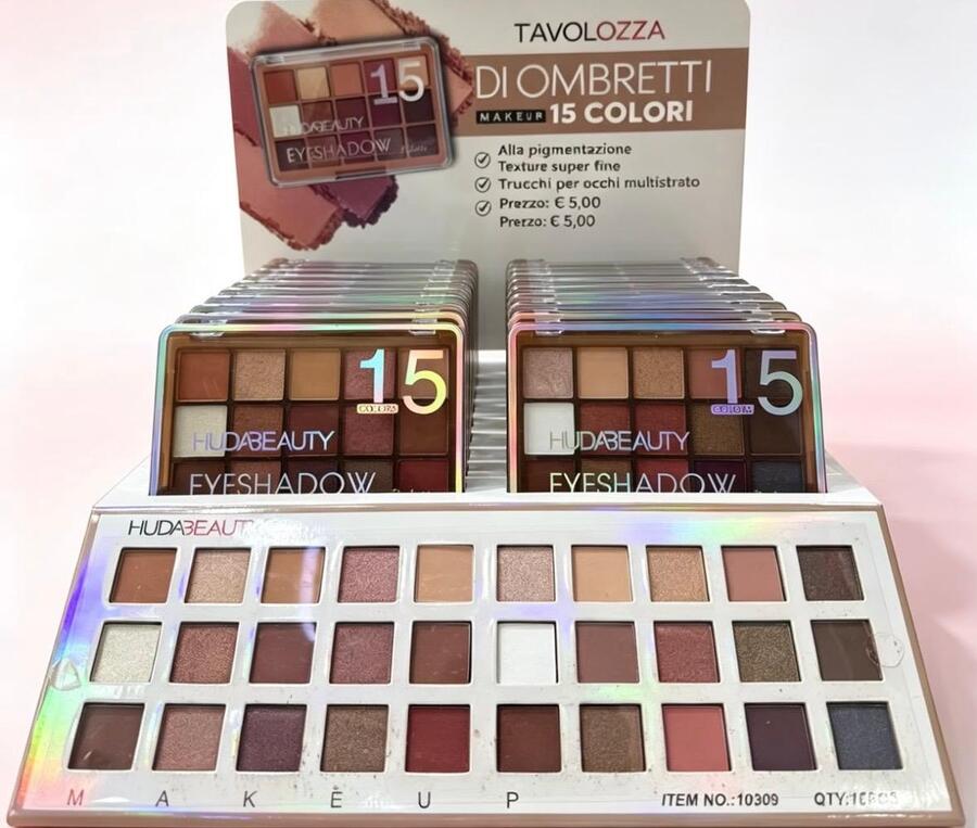HudaBeauty Tavolozza Di Ombretti 15 colori [Conf.da 18 pezzi]