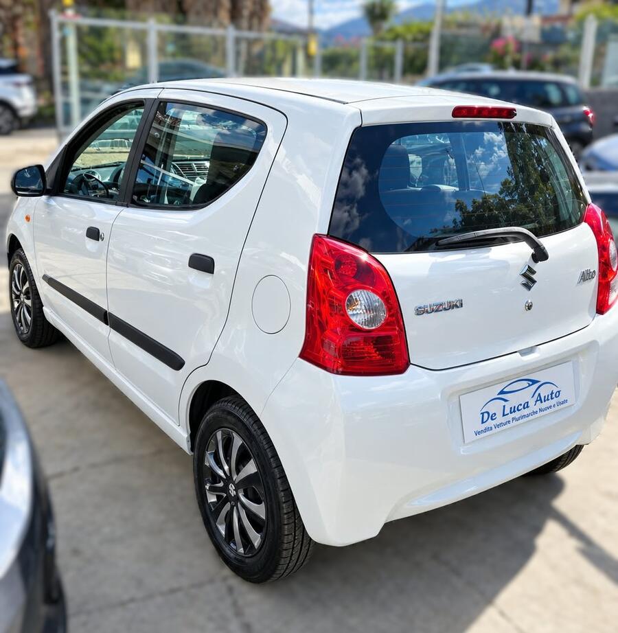 Suzuki Alto 1.0 L