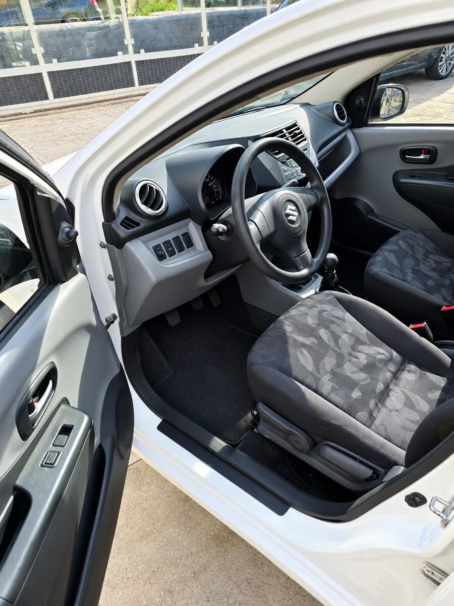 Suzuki Alto 1.0 L