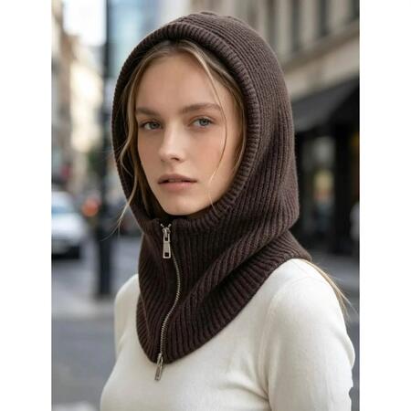 Cappuccio in maglia con zip CAFFE'
