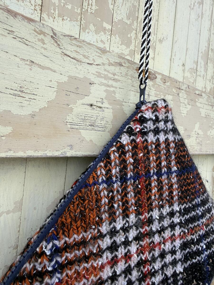 Clutch tartan