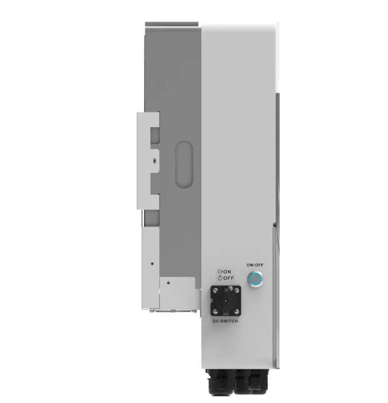 Inverter ibrido monofase  Deye SUN-8K-SG06LP1-EU-BM3 con 3 MPPT non cei 0-21 bassa tensione