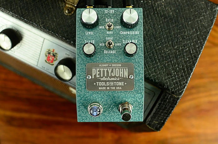 Crush Discrete VCA Compressor - Pettyjohn Electronics