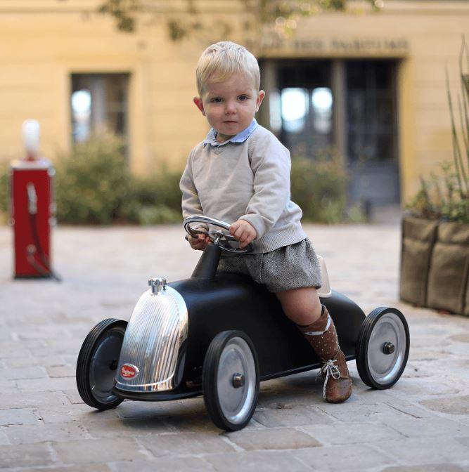 macchina cavalcabile bambini