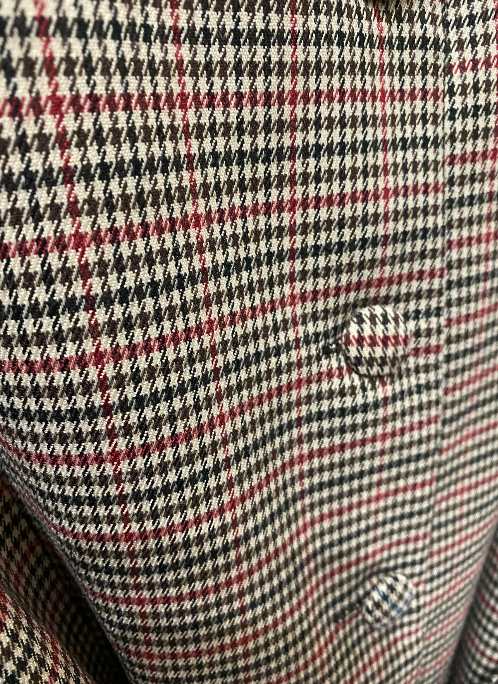 MAGLIA CON BOTTONI