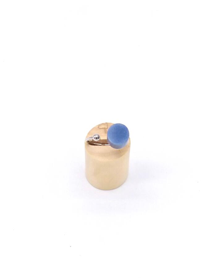 Anelli in ottone galvanizzato.