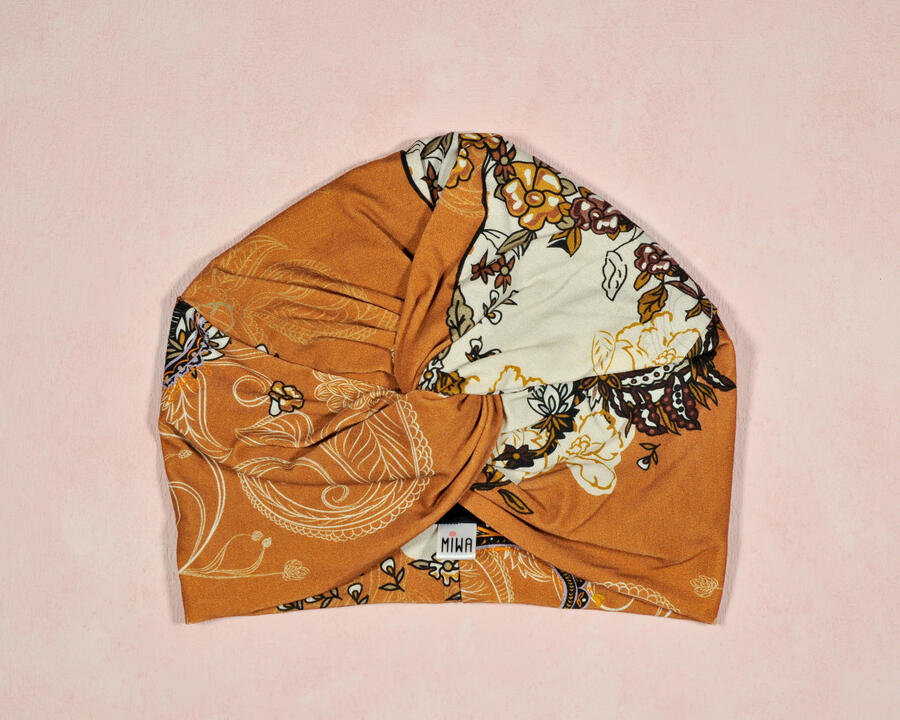 Turbante caramello fiori