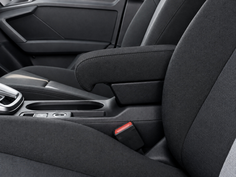 Bracciolo regolabile per Audi A3 8Y (2020>)