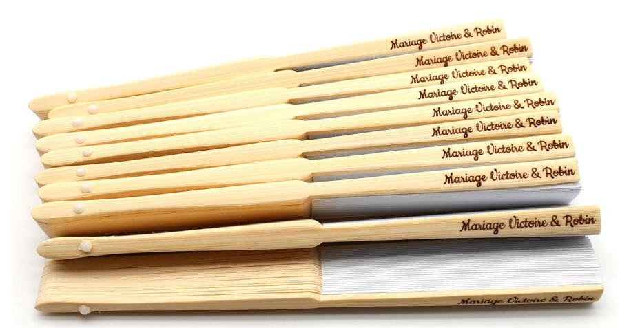 Ventagli con Incisione Personalizzata 