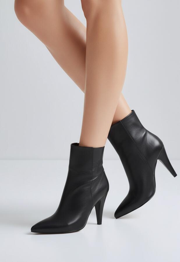 Stivaletto basso tacco a cono da 80  