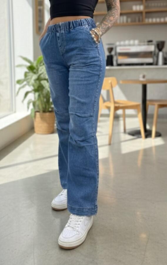 Jeans elasticizzato con laccetti in vita e alle caciglie taglie XS - XL
