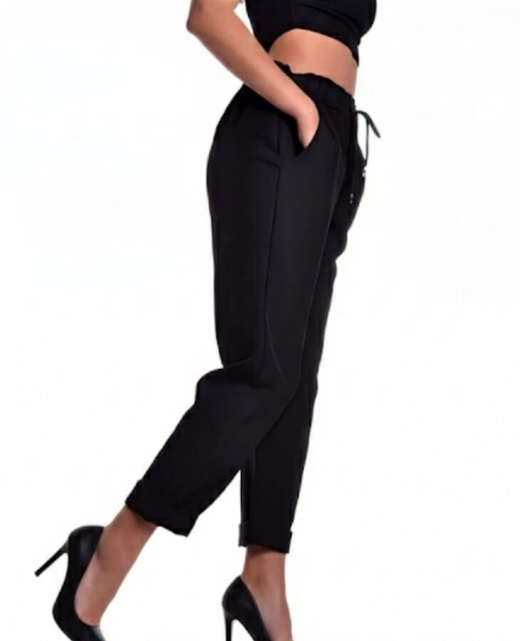 Pantalone con laccetto e piega modello classico sportivo vari colori