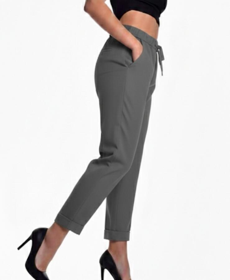 Pantalone con laccetto e piega modello classico sportivo vari colori