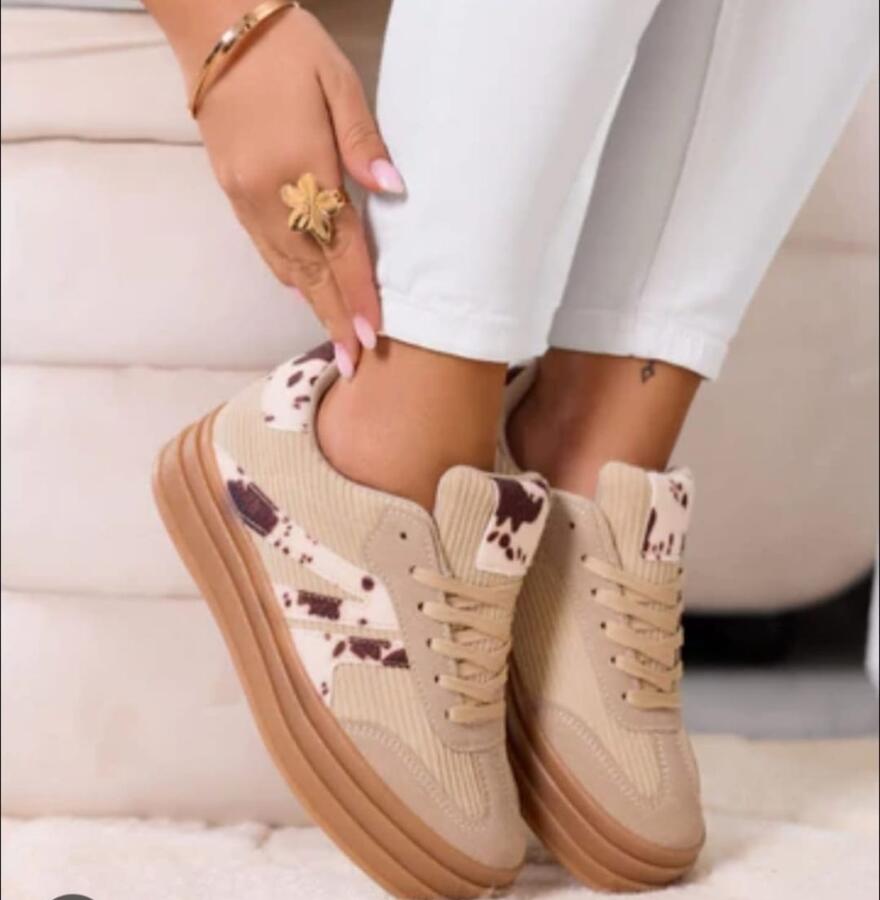 Sneakers modello vans mille righe vari colori numeri disponibili dal 36 al 41