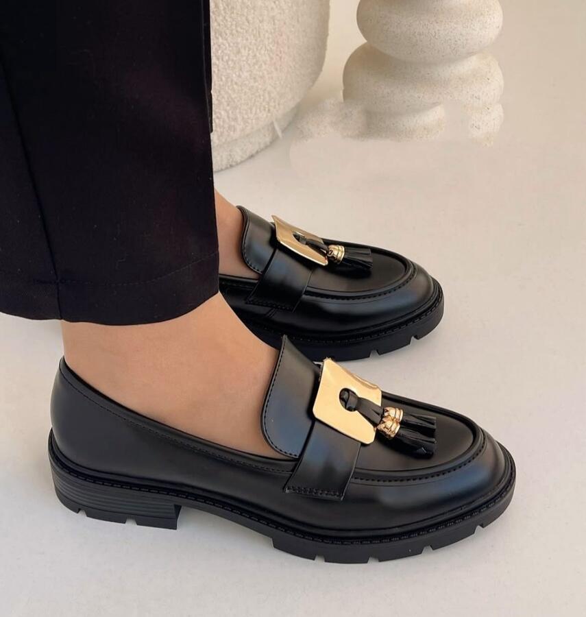 mocassino ecopelle con placchetta in oro numeri da 36 a 41