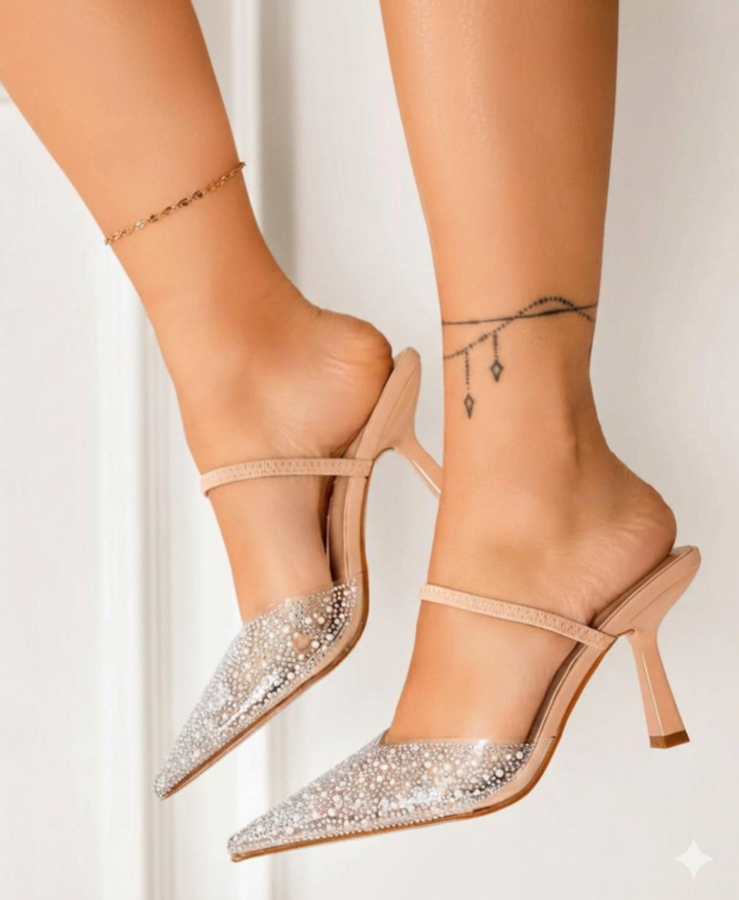 sabot gioiello con tacco a spillo di media altezza, caratterizzato da un design elegante e luminoso nuemeri 36/40