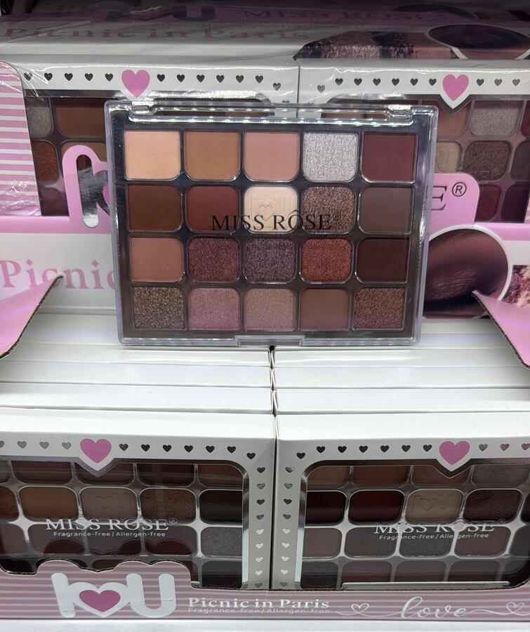 MISS ROSE PICNIC IN PARIS PALETTA OMBRETTO
 [Conf.da 12 pezzi]