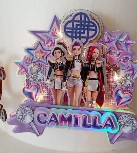 Cake Topper 3D "Huntrix" K-Pop Demon Hunters Personalizzato - 20 cm