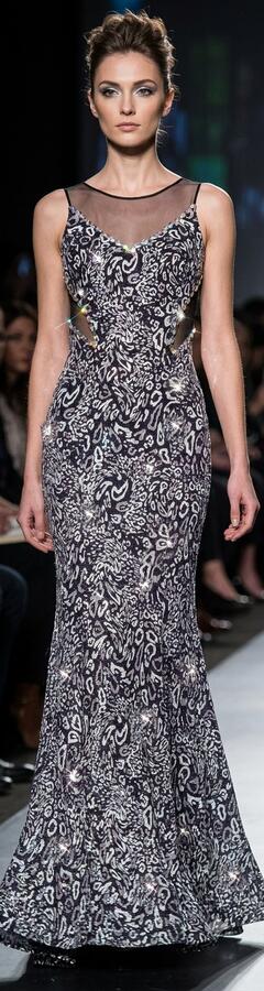 1020 Long dress with shiny silver or gold spotted embroidery