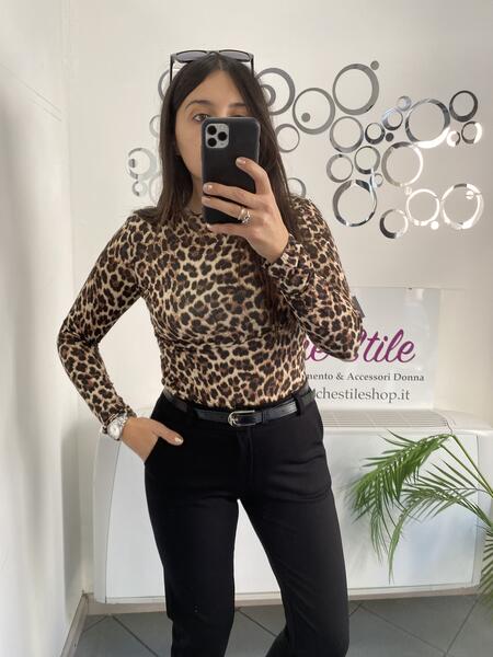 NOVITÀ Maglia maculata in misto cashmere 