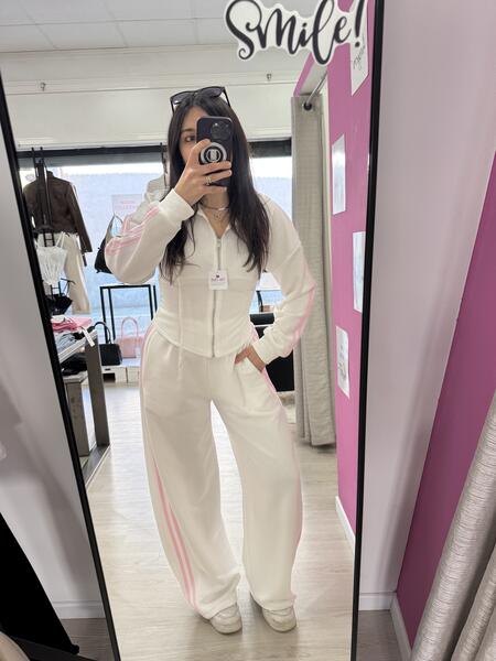 NOVITÀ Completo tuta felpa crop e pantalone baggy