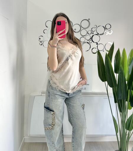 NOVITÀ Canotta asimmetrica in raso con pizzo