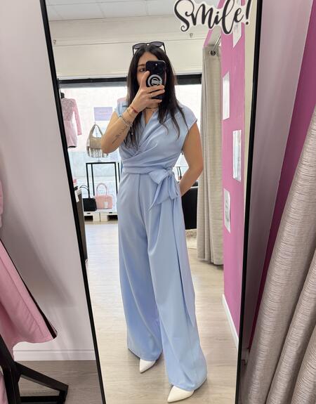 NOVITÀ Jumpsuit smanicata con cintura