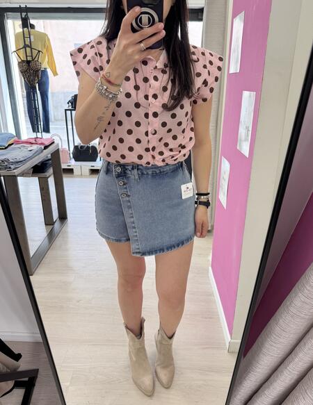 NOVITÀ Shorts in denim effetto gonna